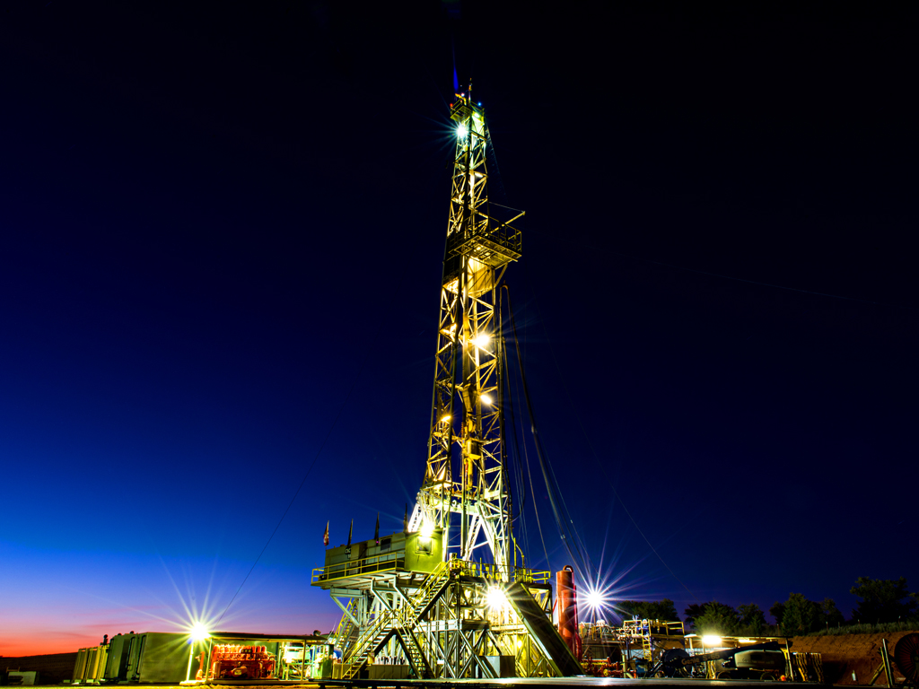 U.S. Oil Producers Add 275 Drilling Rigs in 2017 - OklahomaMinerals.com