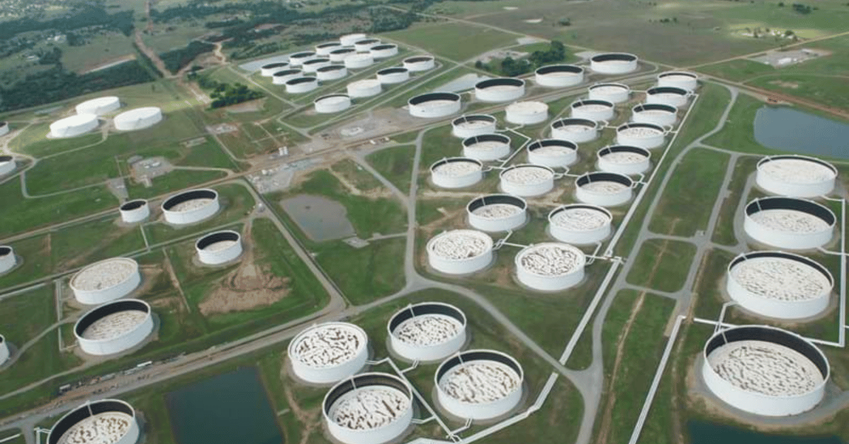 Crude oil in storage at Cushing declined in past week